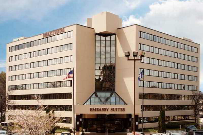 Embassy Suites Tysons Corner Exteriér fotografie